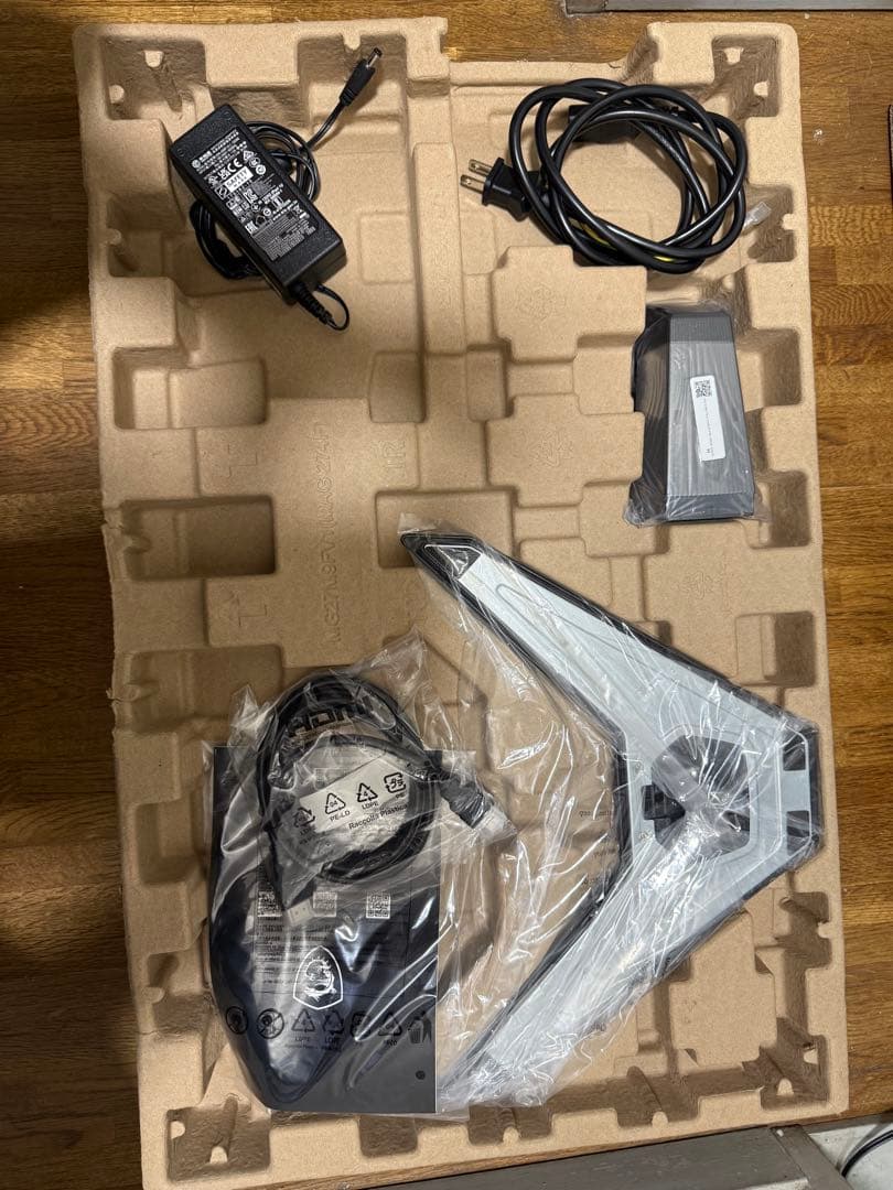 MSI MAG 274F 27インチ ゲーミングモニター