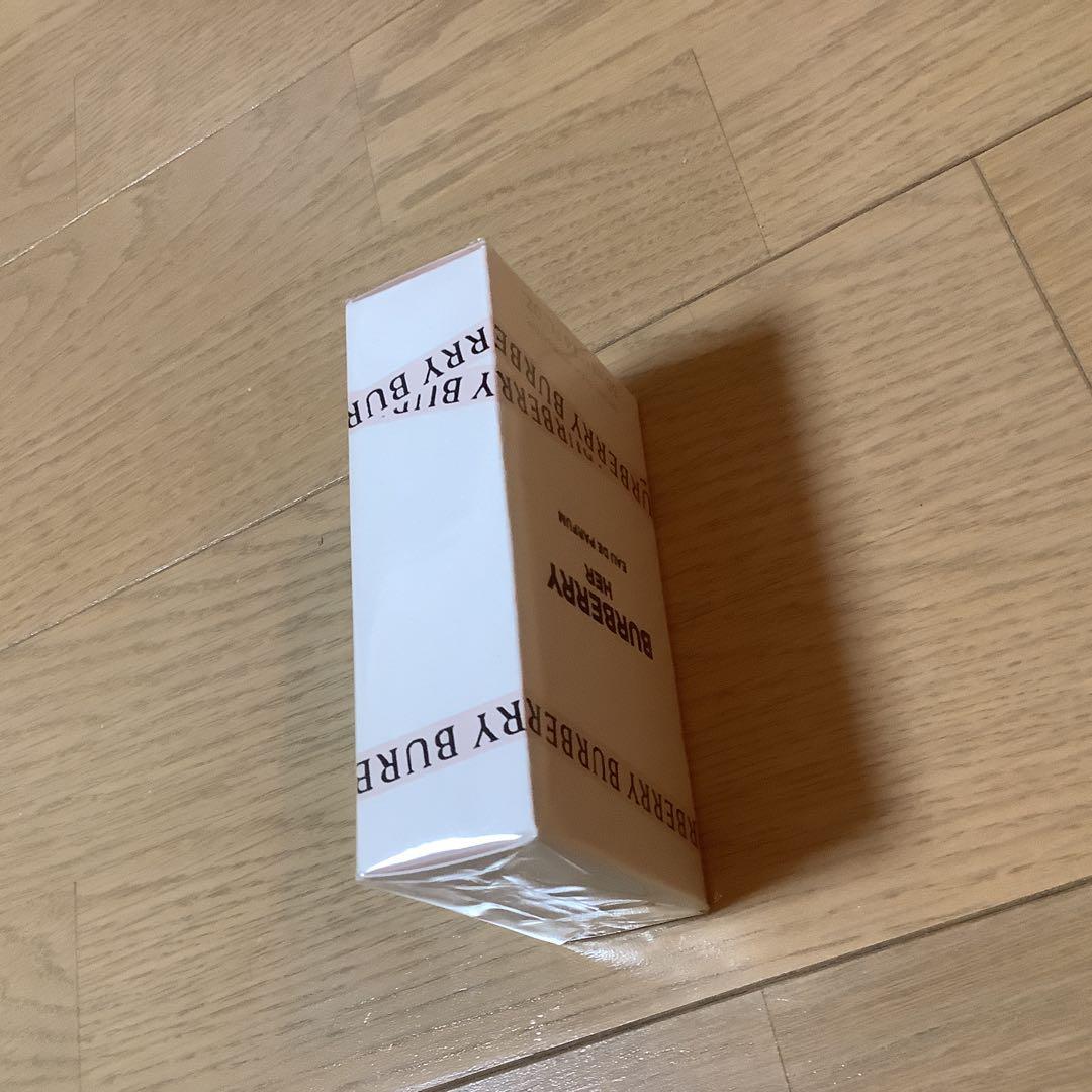 Burberry バーバリー ハー Her Eau de Parfum 50ml