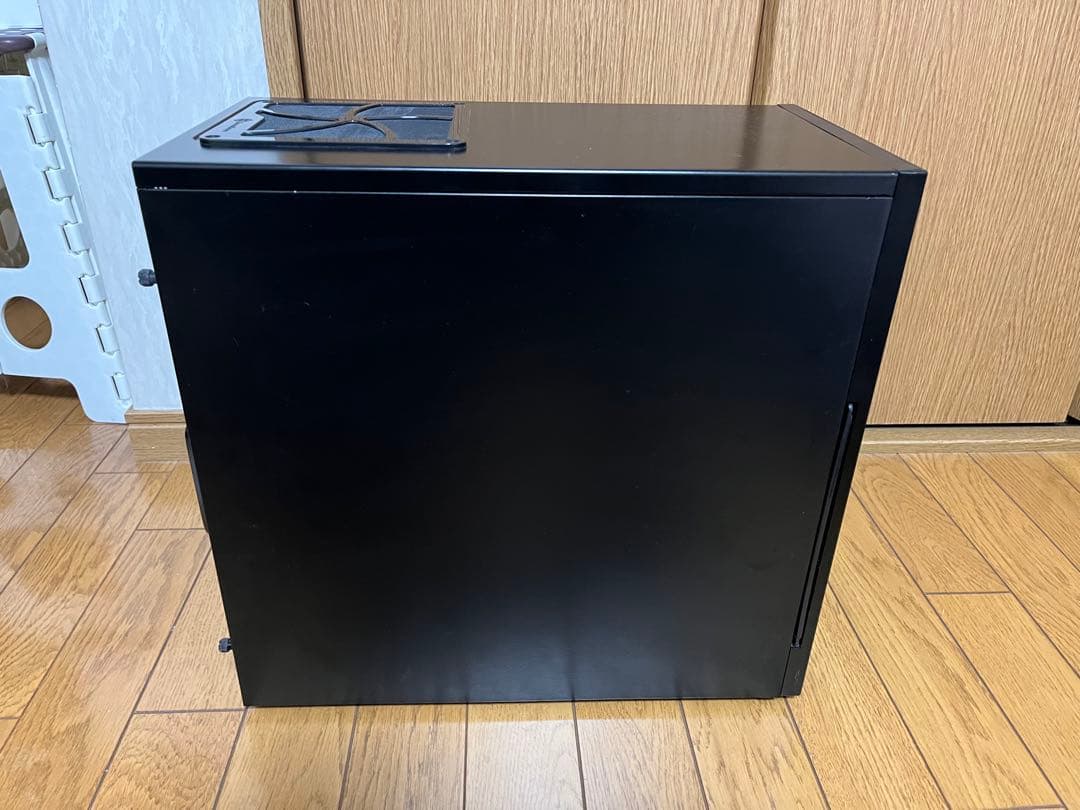 SilverStone TJ08-E ミニタワー PCケース　+オマケ多数