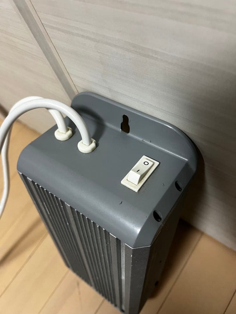 カミハタ　メタハラ ファンネル2　8000K　水槽用ライト　ホワイト
