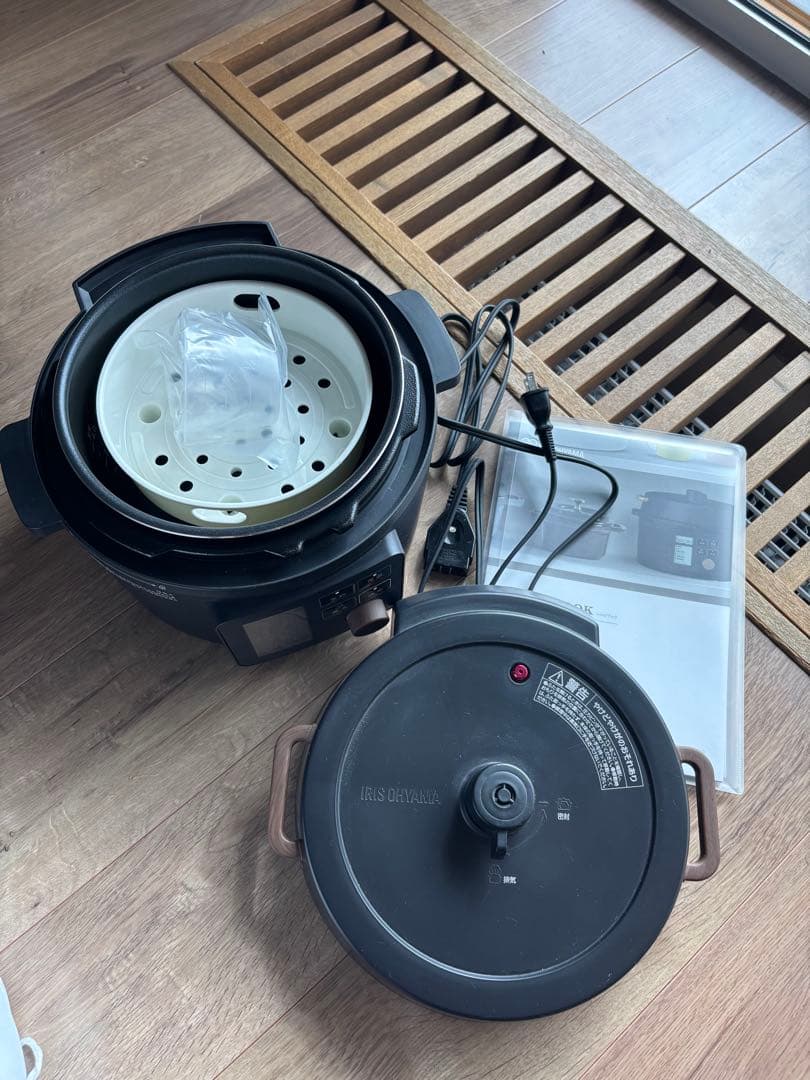 アイリスオーヤマ　電気圧力鍋