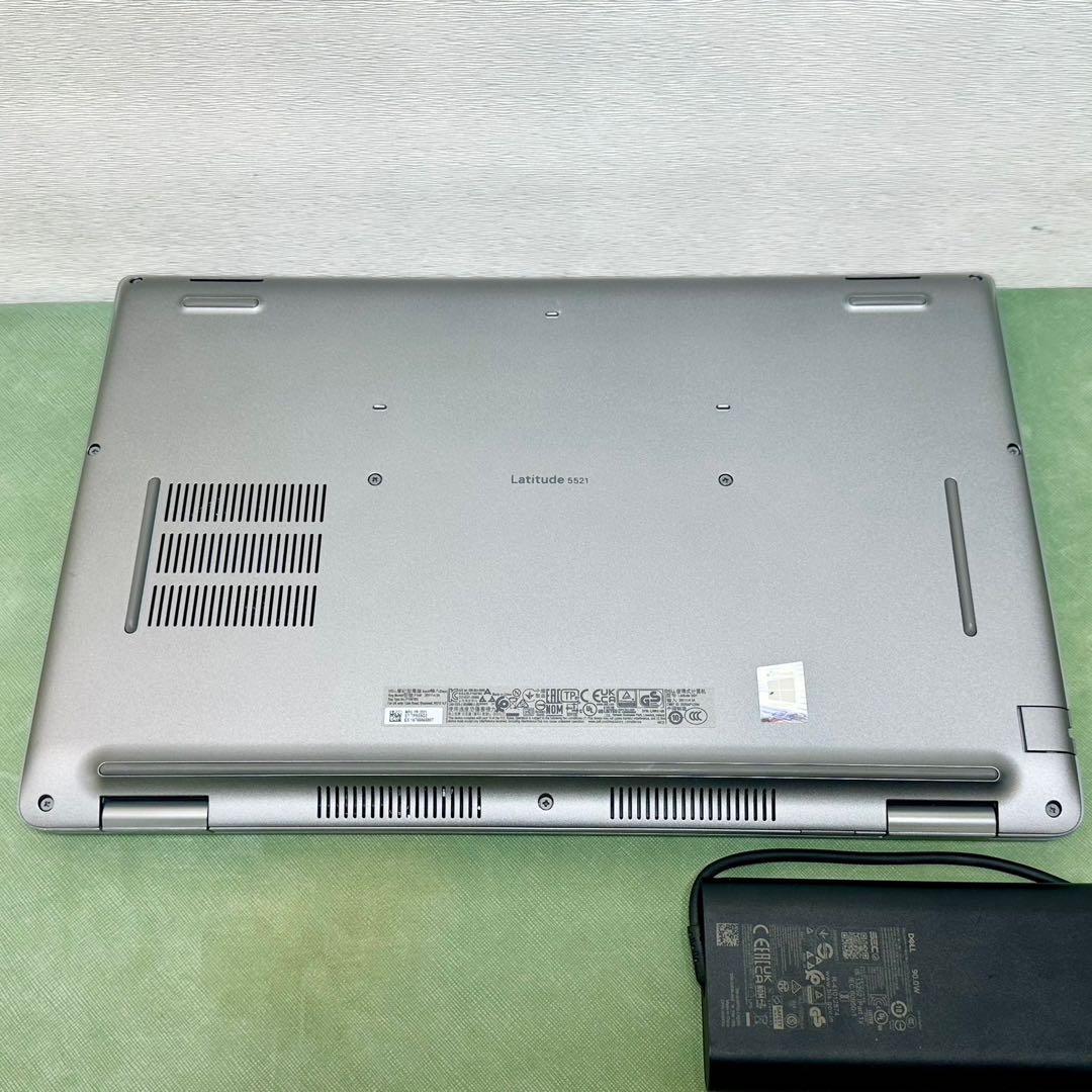 Windowsノート本体 DELL Latitude 5521 i5 11400H 16GB 256GB