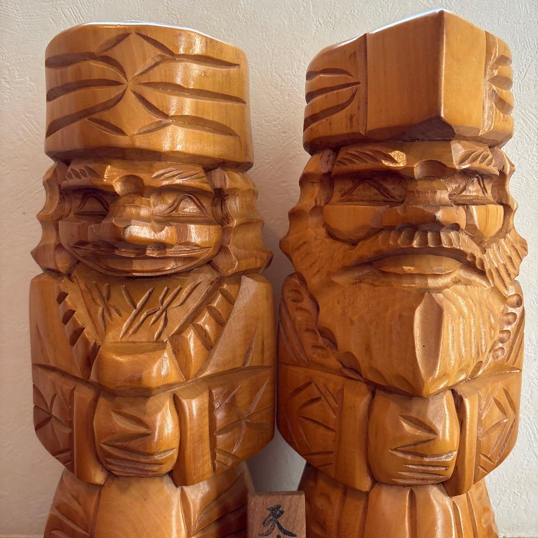 アイヌ工芸品/木製彫刻手彫り/天地光作ニポポ人形夫婦ペア/台座付き/特大30cm