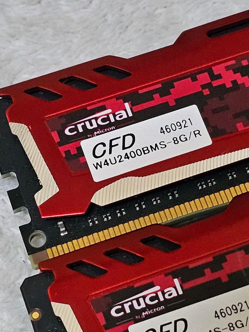 Crucial DDR4 2400 8GB ×2 計 16GB
