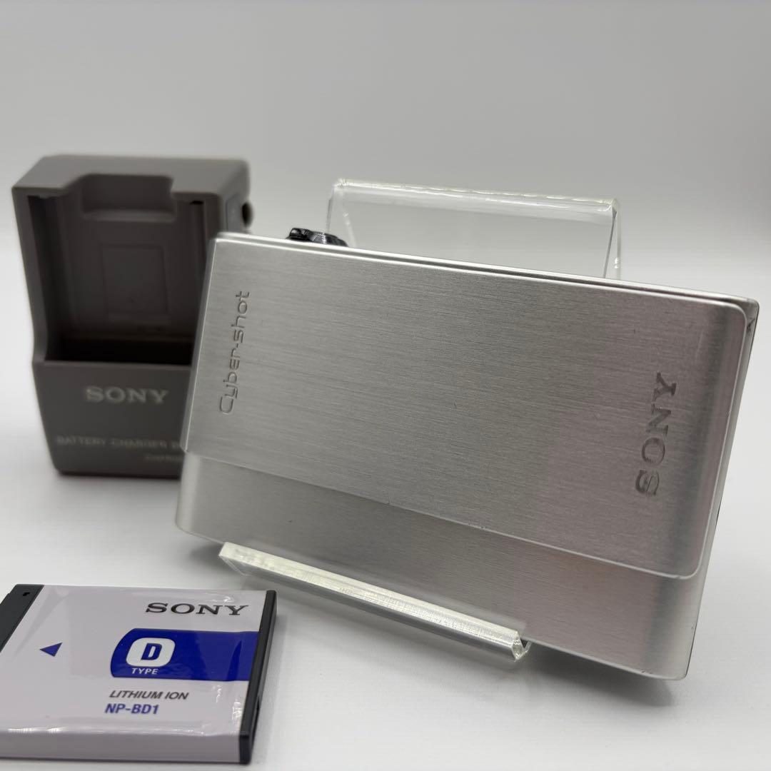 SONY Cyber-shot DSC-T900 デジカメ タッチパネル　銀色