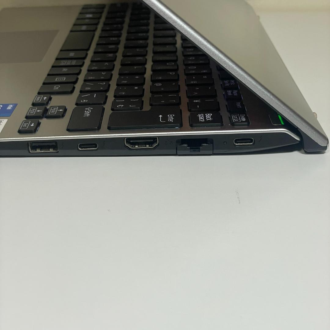 ★ 第11世代i5 VAIO★ SSD256 メモリ8GB B73