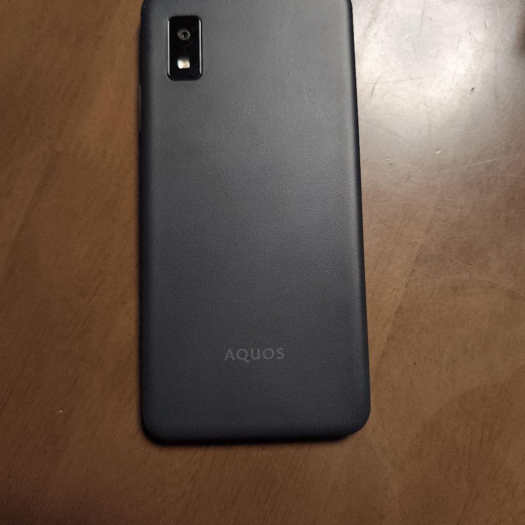 AQUOS wish3 ブラック　ソフトバンク
