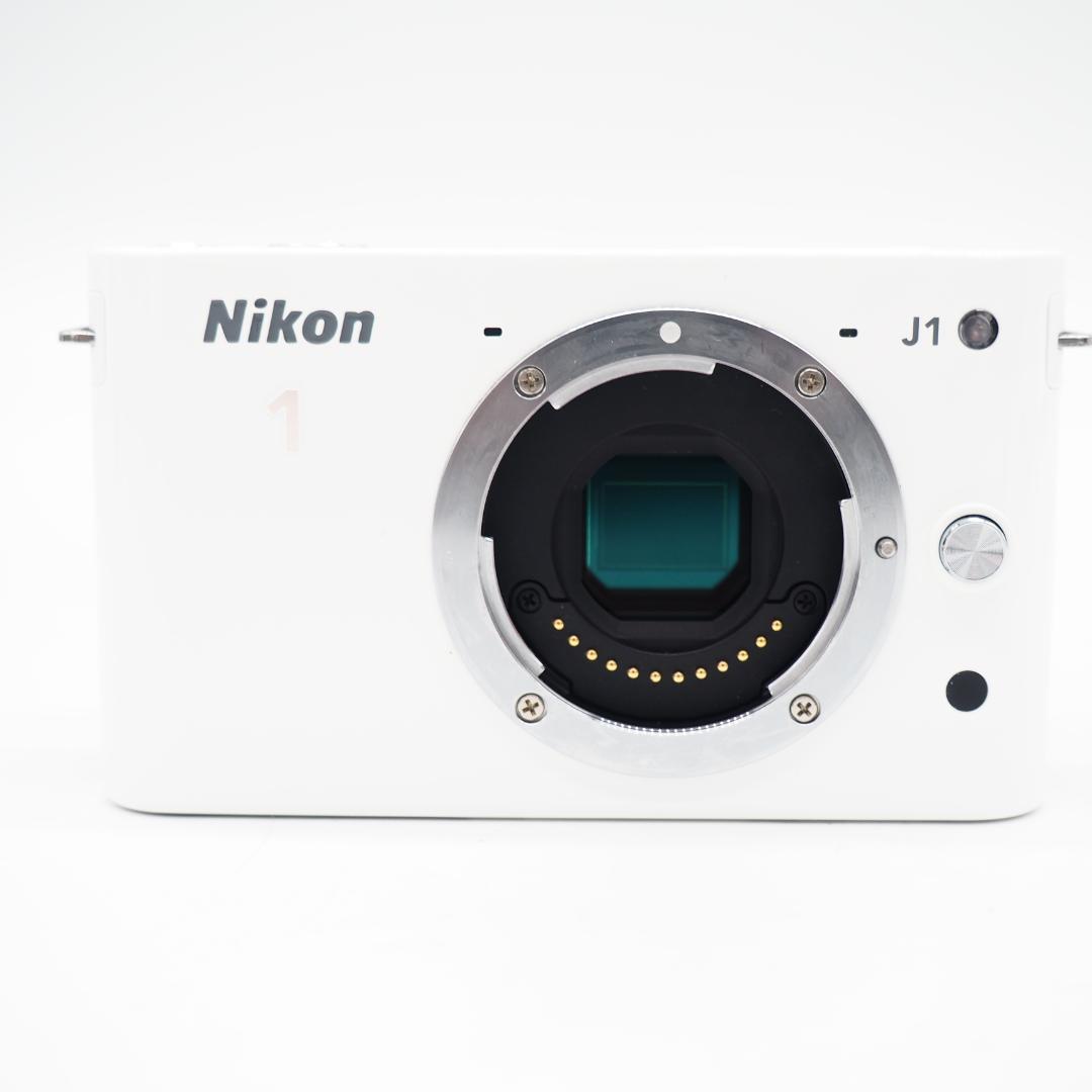 Nikon ミラーレス一眼 Nikon 1 J1 ミラーレス一眼 ホワイト