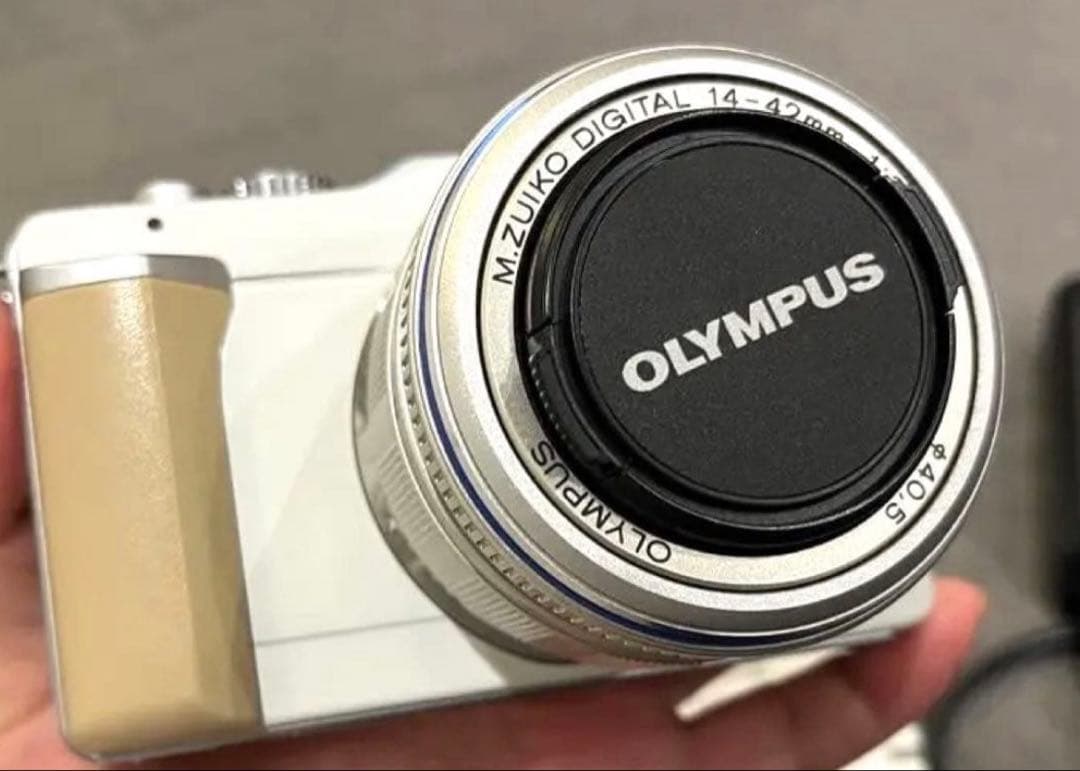 【OLYMPUS】E-PL1 ミラーレス一眼カメラ