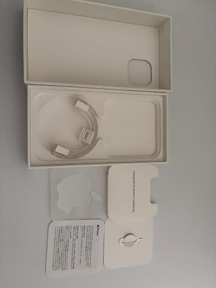 【美品】 iPhone 13 mini 128GB 保護フィルム ケース付き