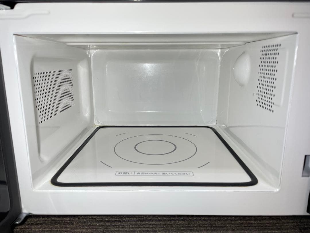 672美品✨ ツインバード おしゃれブラック電子レンジ 庫内フラット 一人暮らし