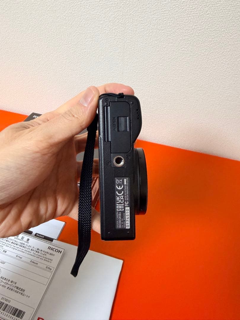 【超美品】RICOH gr3x hdfメーカー3年保証 フィルム貼り付け済
