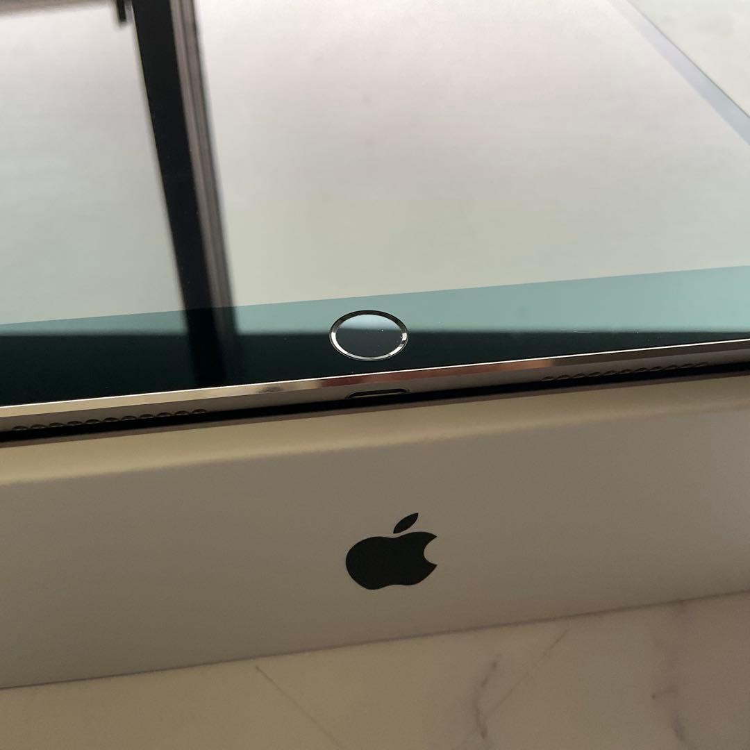 【超美品】Apple iPad Pro 10.5㌅ Wi-Fi 256GB