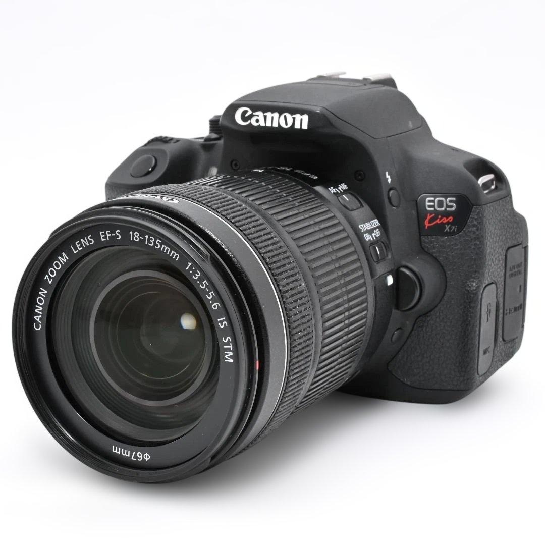 ショット数8813回 Canon EOS Kiss X7i 高倍率ズームキット