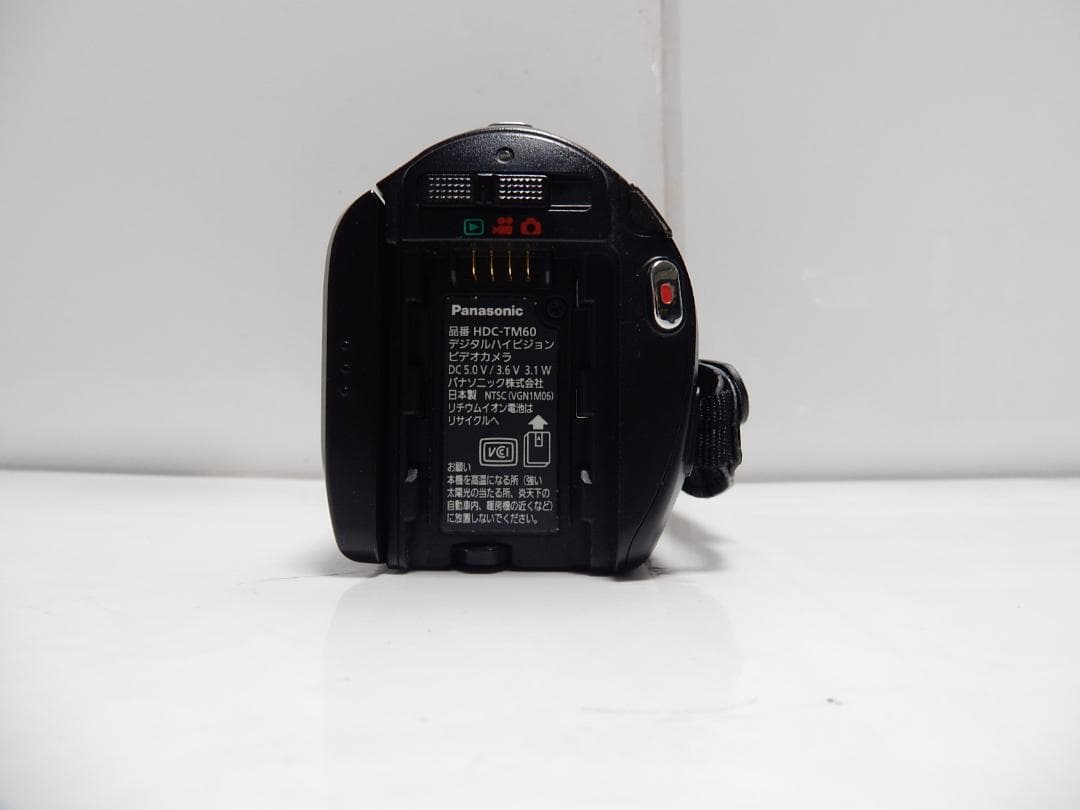 大人気　動作品　パナソニック ビデオカメラ Panasonic HDC-TM60
