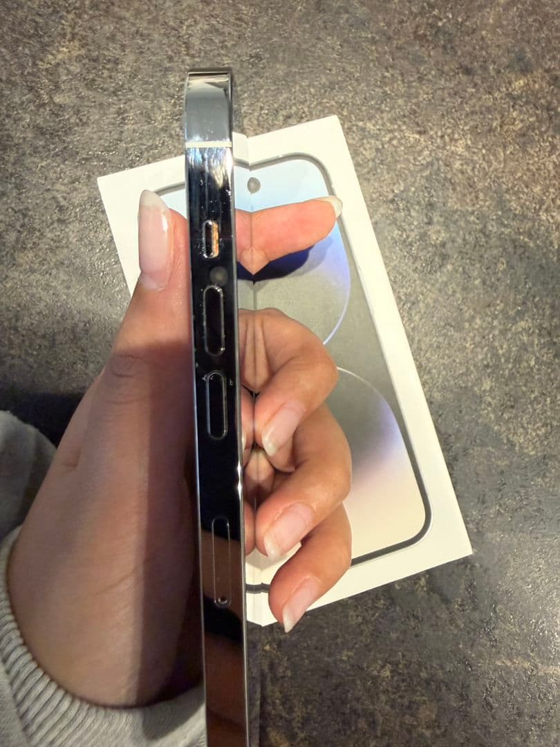 【熊さん専用】iPhone 14 Pro