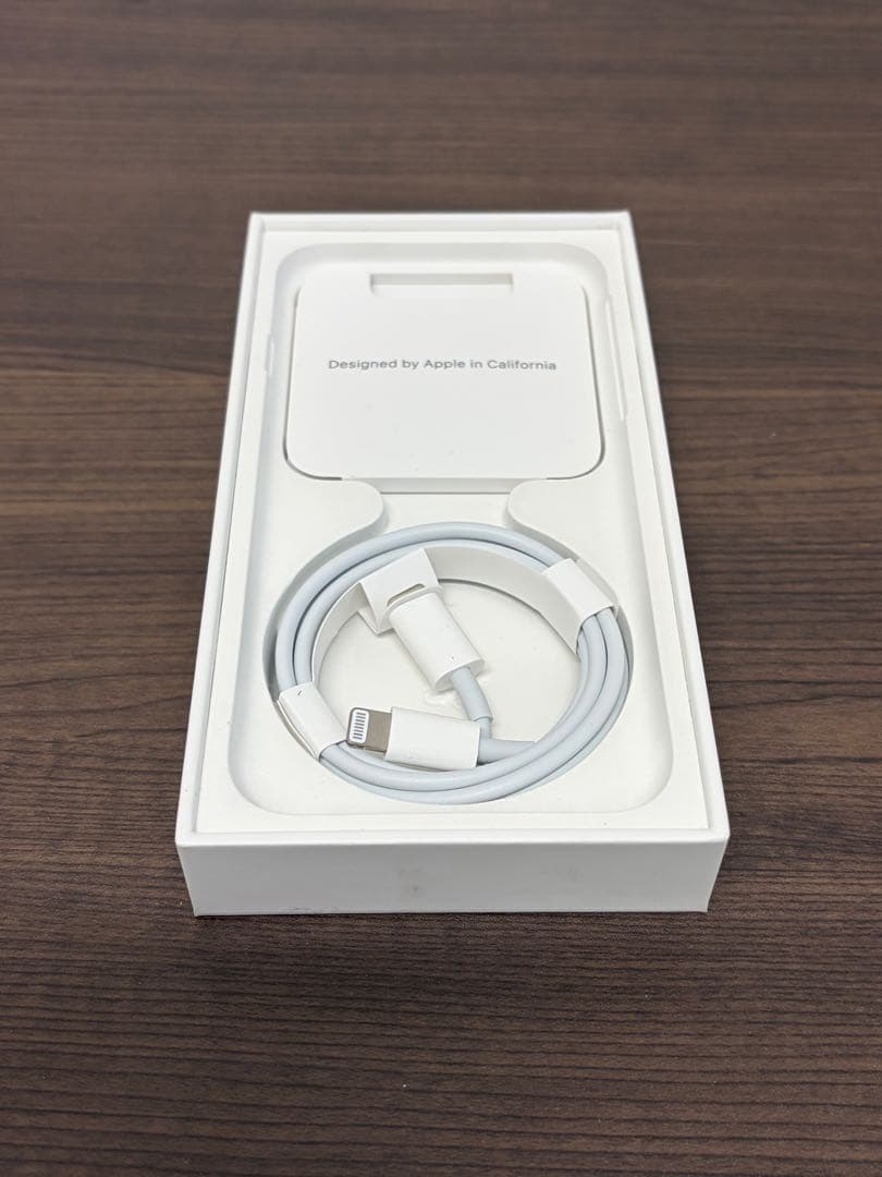 Apple iPhone SE (第3世代) ブラック 64GB