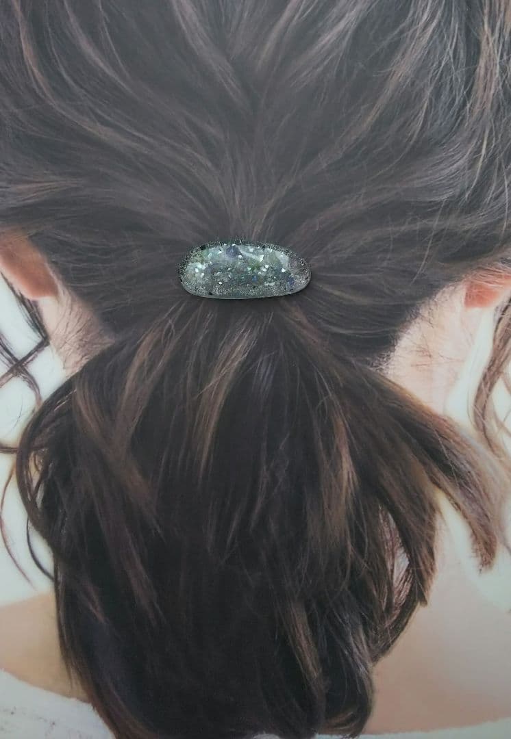 大人シンプル 涼し気バブルデザインヘアゴム