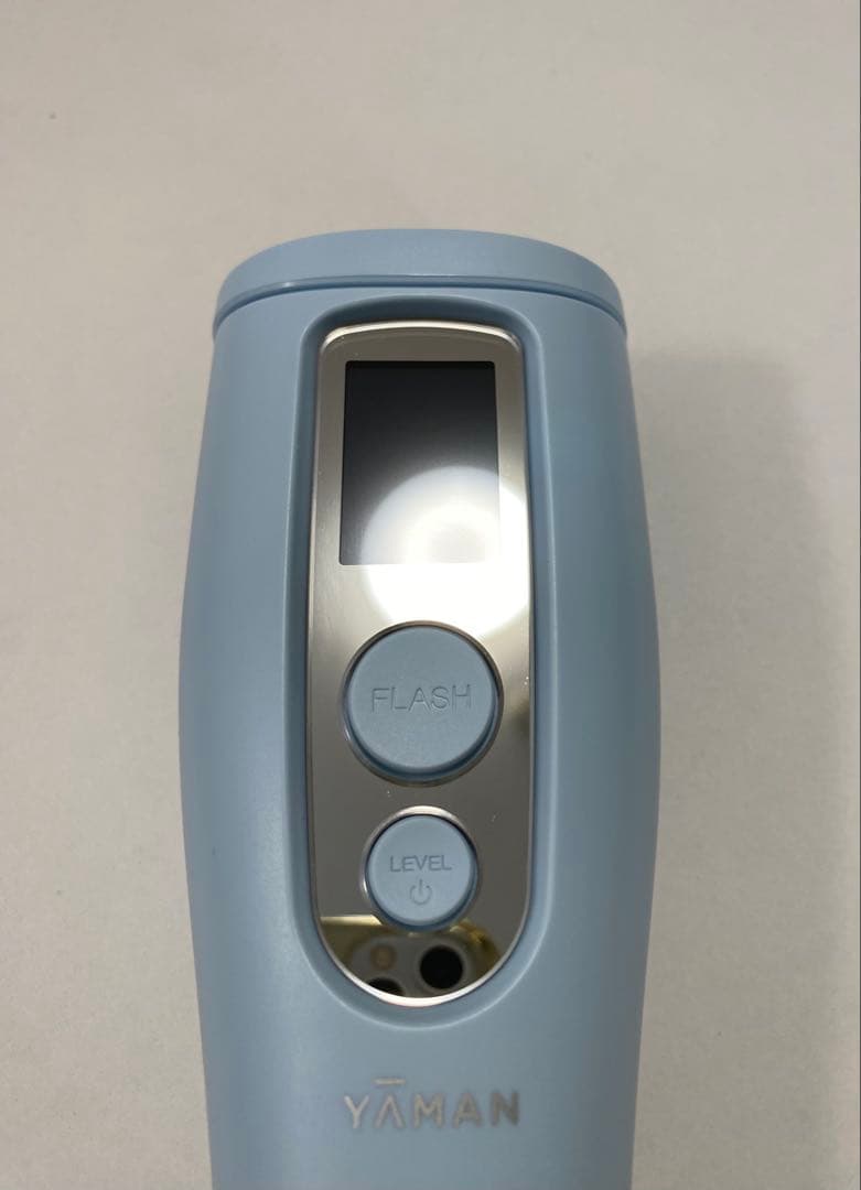 【超美品】ヤーマン レイボーテGoVIOプラス YJEA5L 脱毛器 光美容器