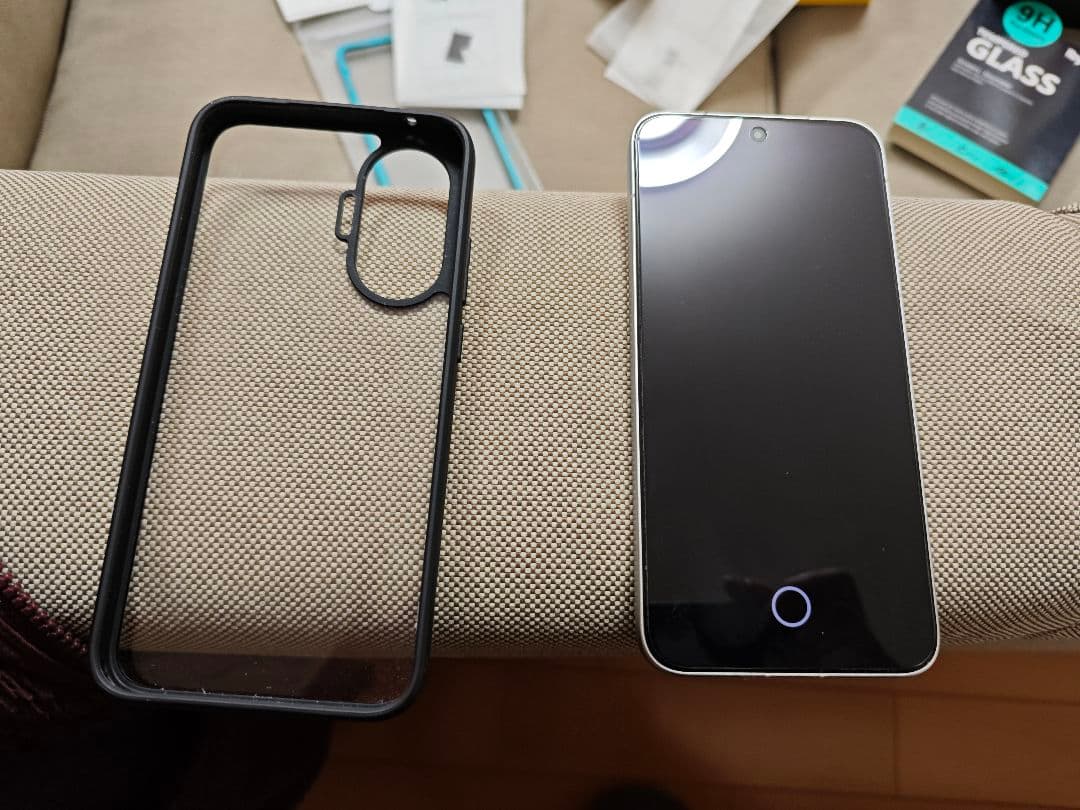 早いもの勝ち。超美品POCO F7本体 ＋付属は品全てあります。