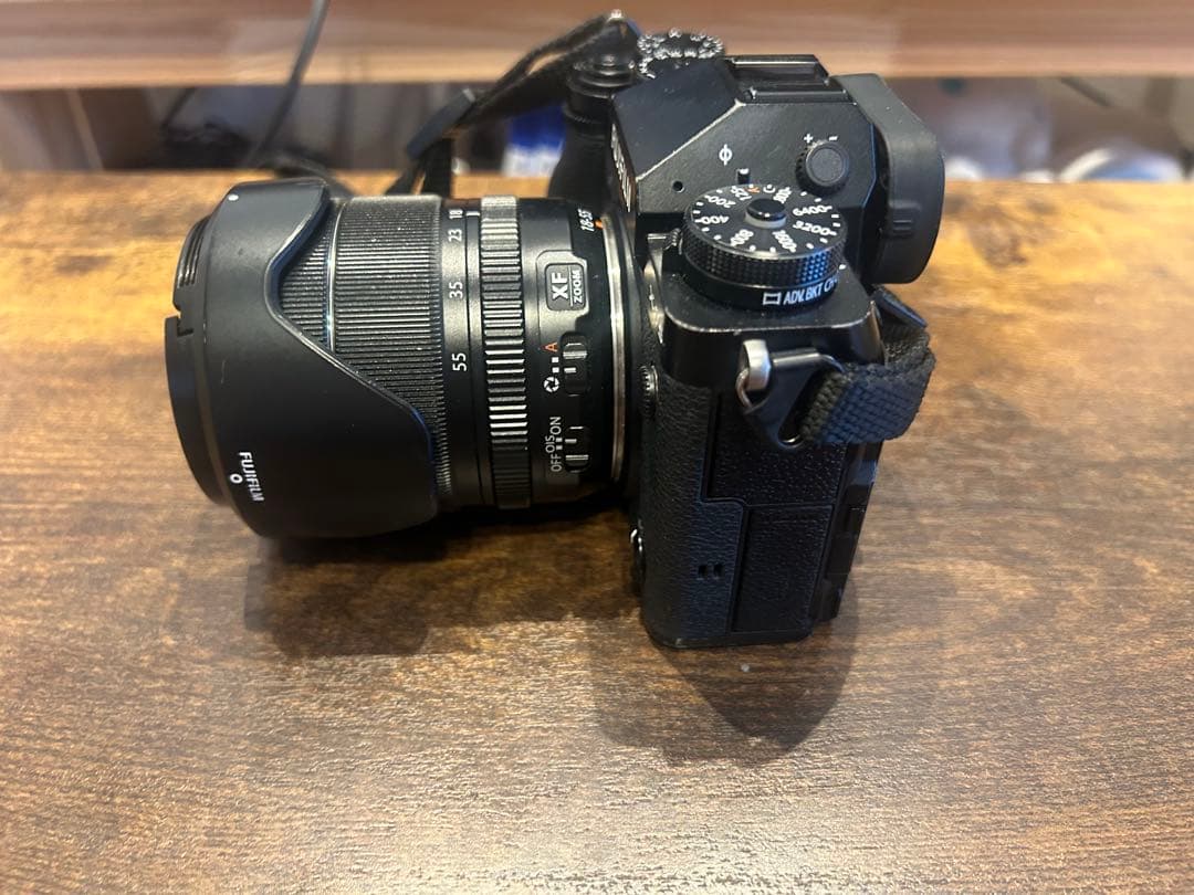 Fujifilm X-T5 ミラーレス一眼 18-55mm