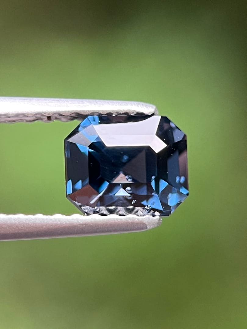 ブルースピネル1.09ctNatural blue Spinel 日本宝石ソー付
