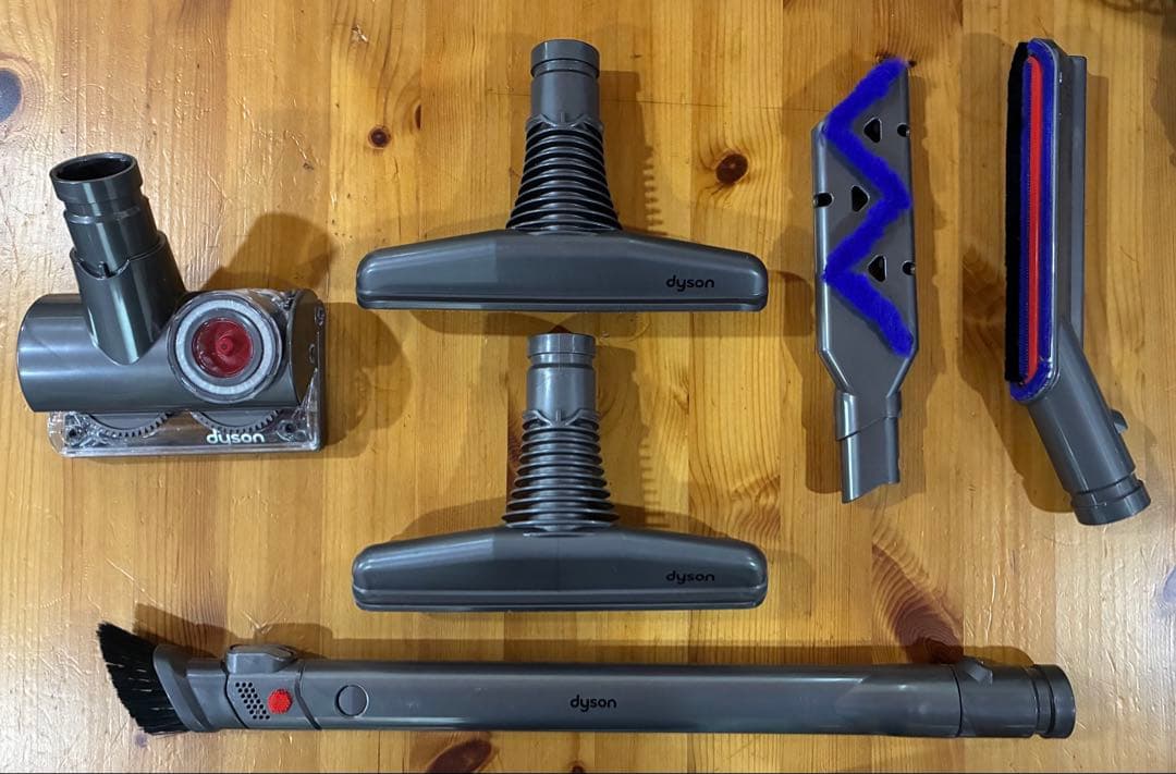 Dyson ダイソン 掃除機 CY24
