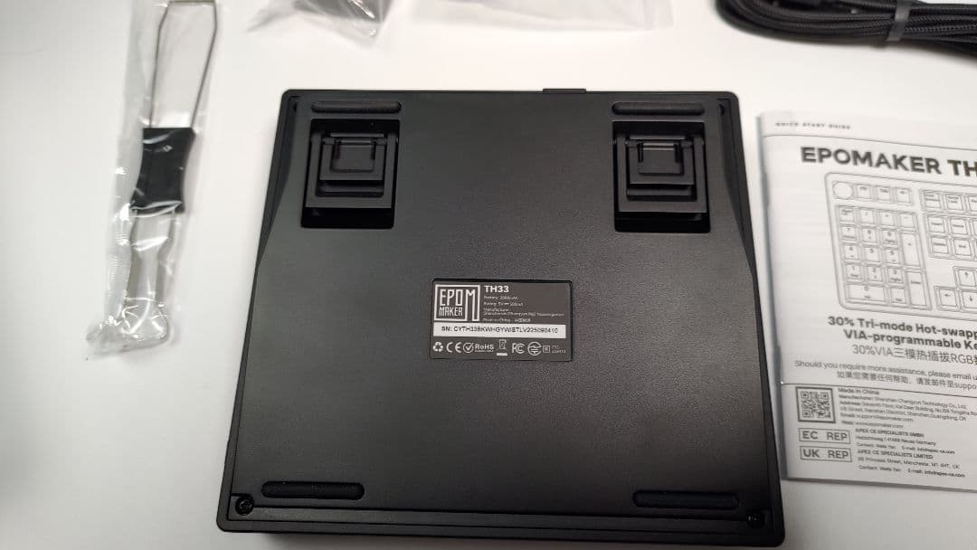 EPOMAKER TH33 ワイヤレスRGBキーボードパッド