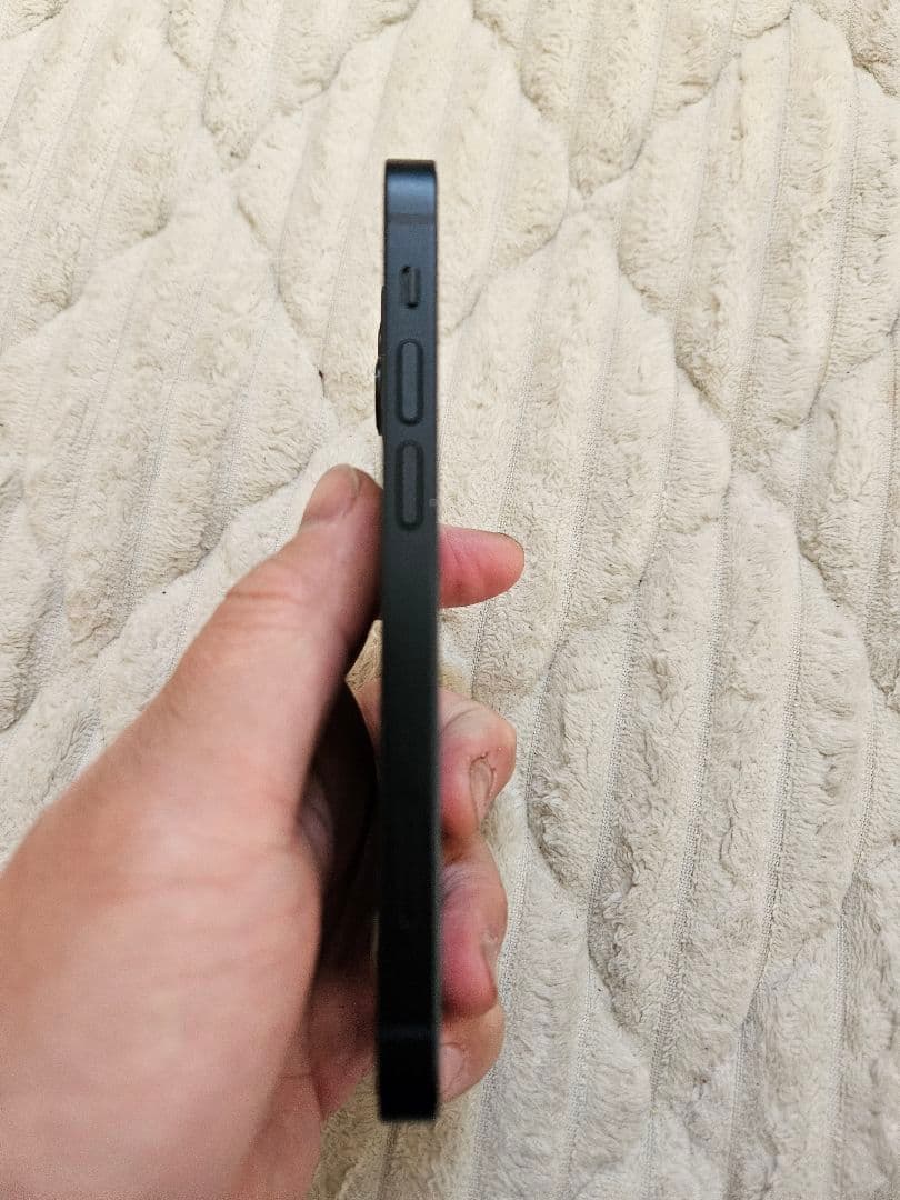Apple iPhone 13 mini 本体 クリアケース付き