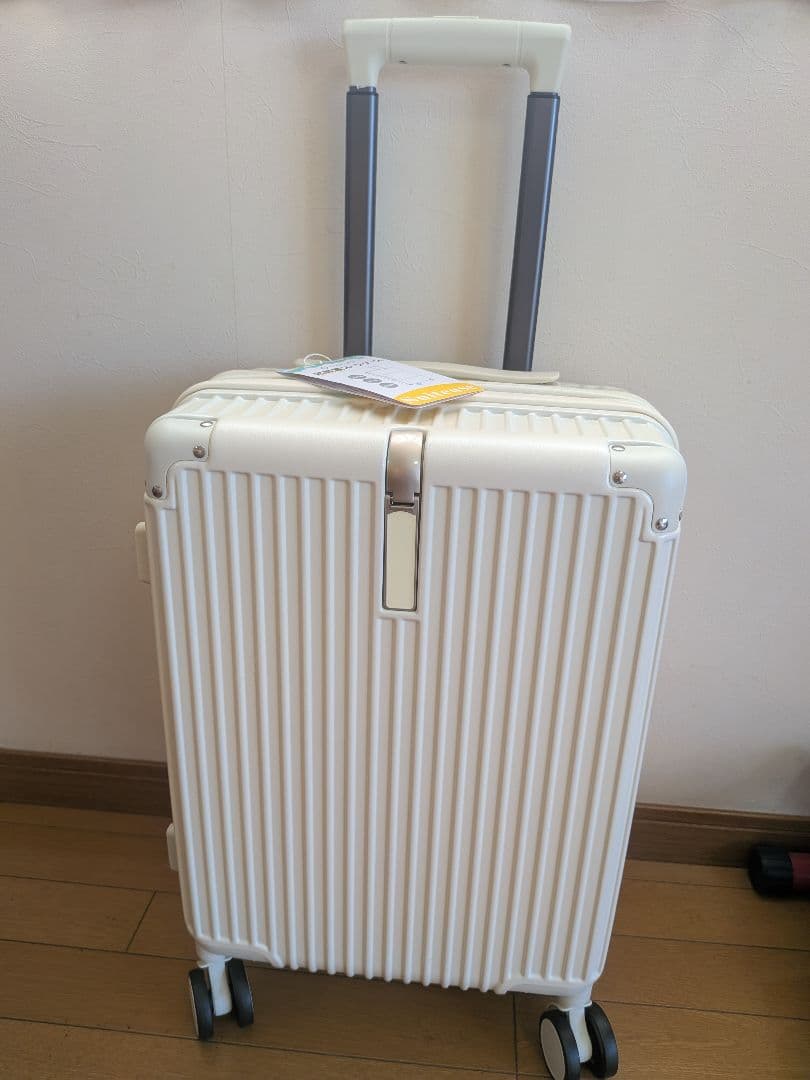 【新品・機内持込】多機能スーツケース Sサイズ ドリンクホルダー USBポート付