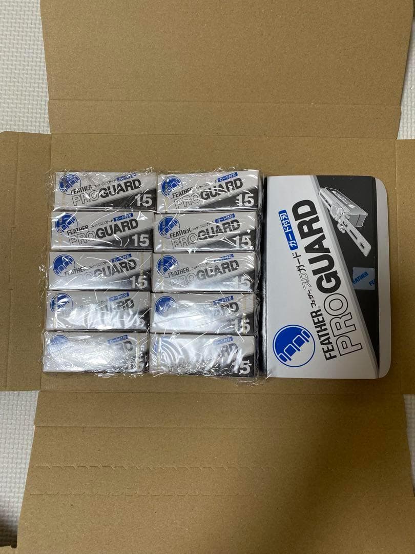 【新品】フェザープロガード刃　15枚×10個