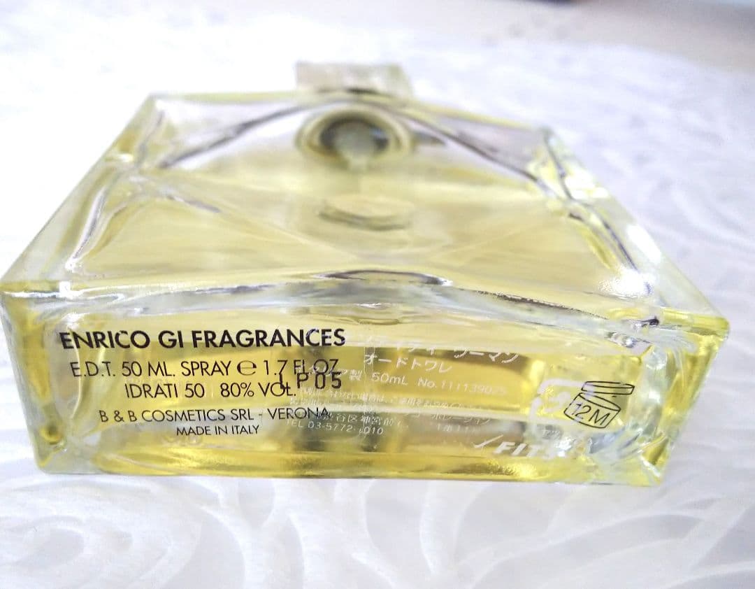 エンリコッジ　アイデンティティウーマン オードトワレ〈50ml〉