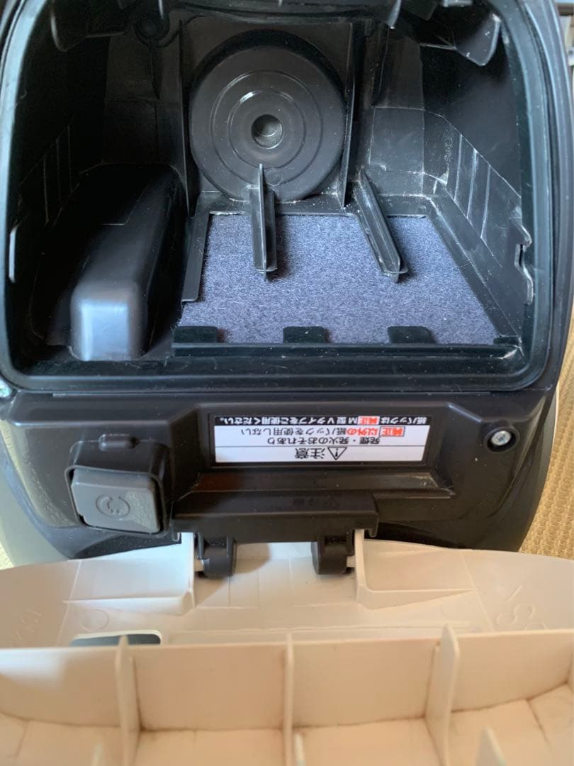 Panasonic MC-PKL18A-W 紙パック式掃除機 2017年製