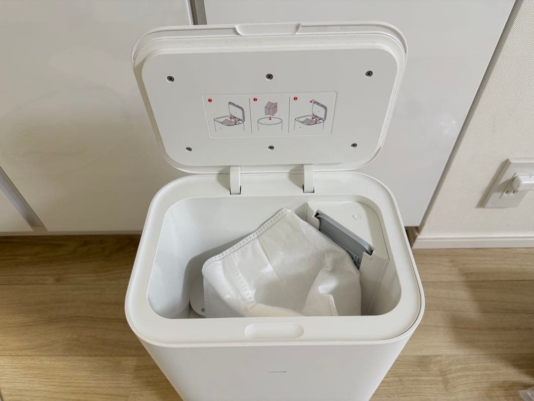 SwitchBot お掃除ロボットS10