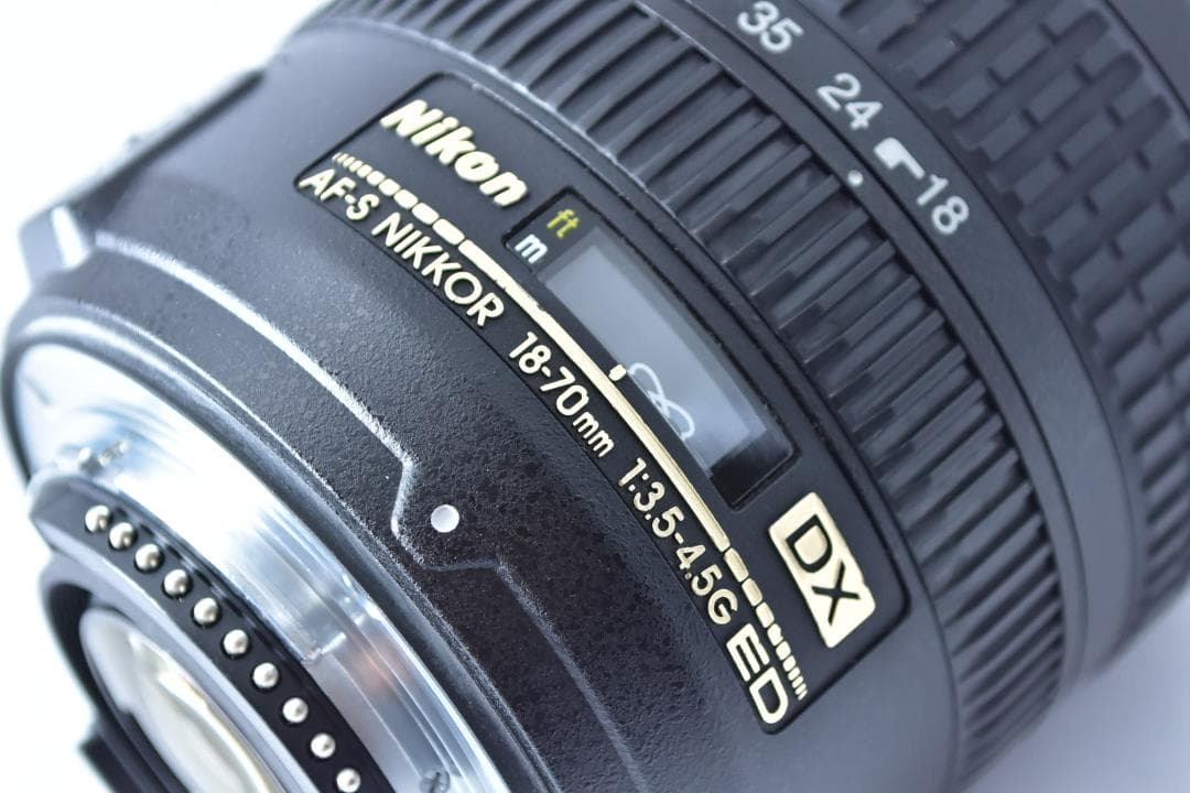 Nikon ニコン AF-S DX 18-70mm F3.5-4.5 G ED