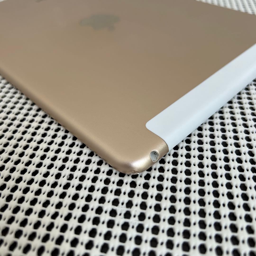 135【早い者勝ち】iPad Air2 第2世代 32GB au☆
