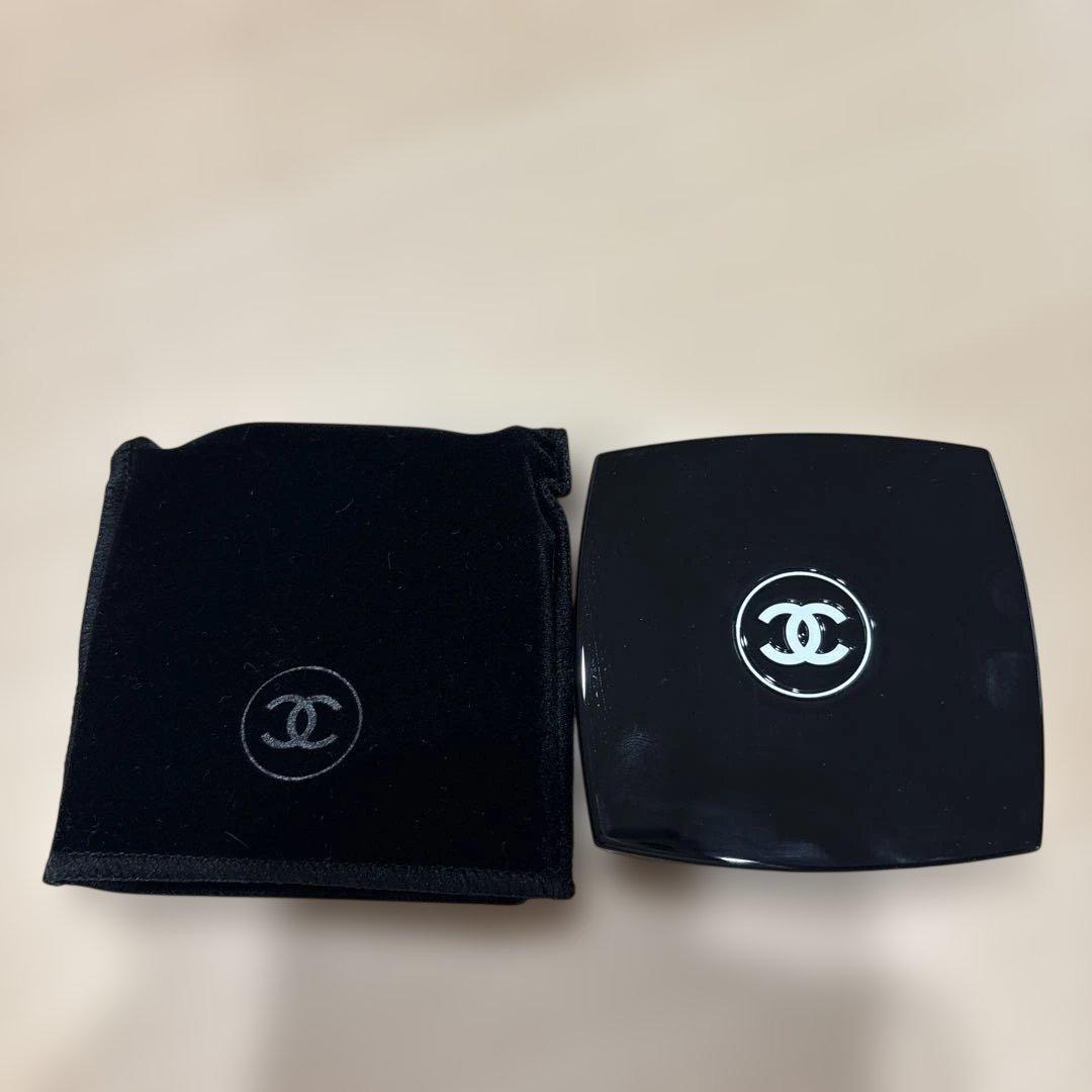 【新品未使用】CHANEL LES 4 OMBRES 226