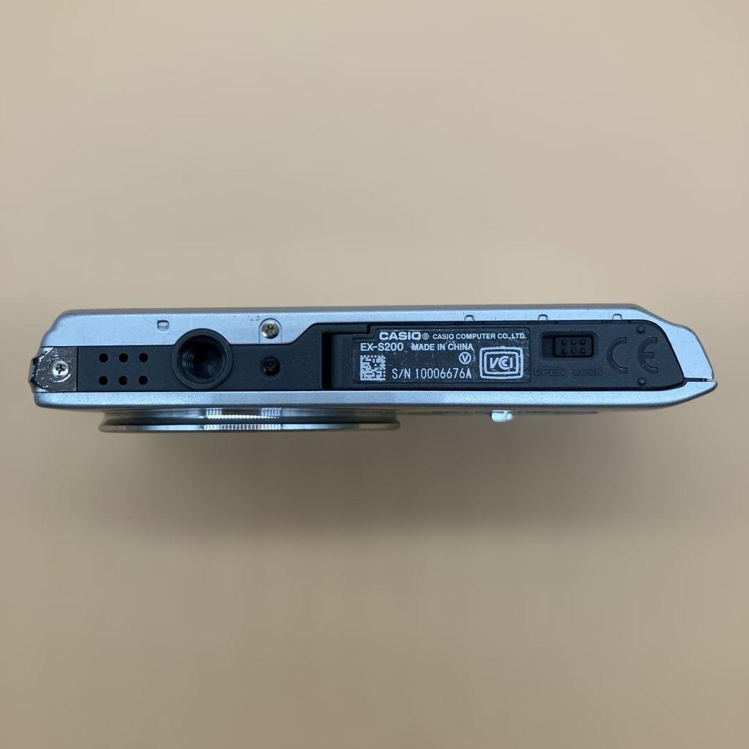 【完動品】CASIO EXILIM EX-S200 コンパクトデジタルカメラ