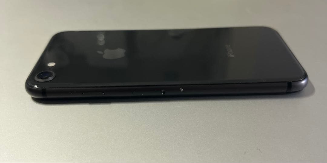 iPhone 8 スペースグレイ 64GB SIMフリー
