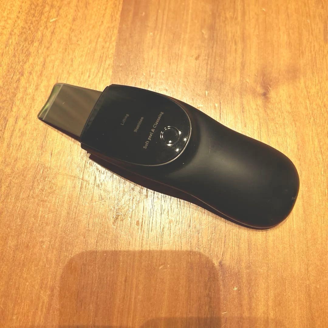 SPOON 美顔器 USB充電式 スクライバー　ピーリング　イオン導入　超音波