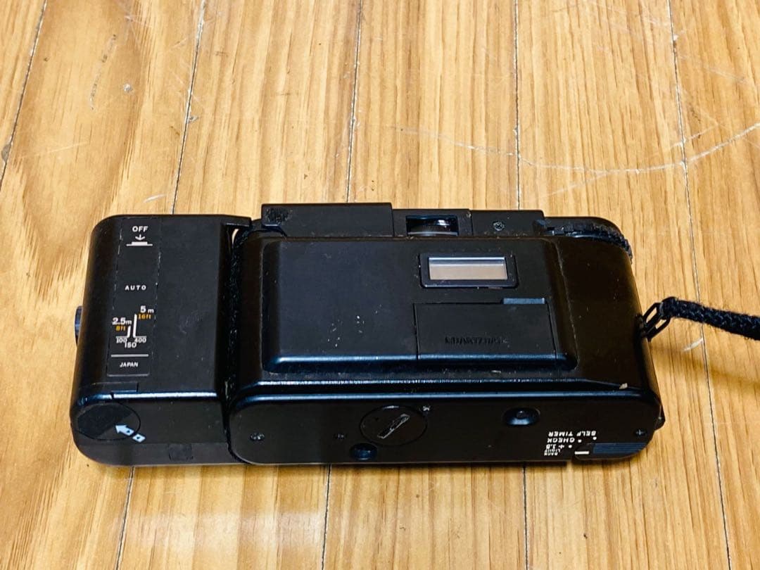 OLYMPUS ZUIKO 28mm Japan コンパクトフィルムカメラ