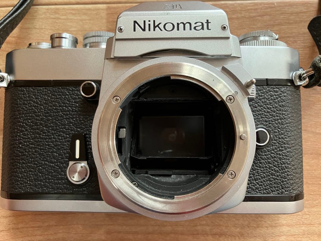 Nikon Nikomat 一眼レフカメラ