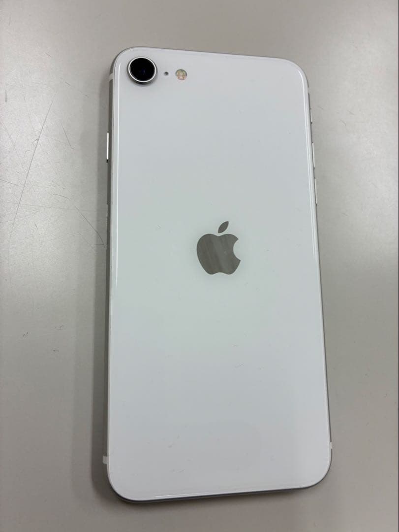 Apple iPhone SE (第2世代) ホワイト　64GB 83%