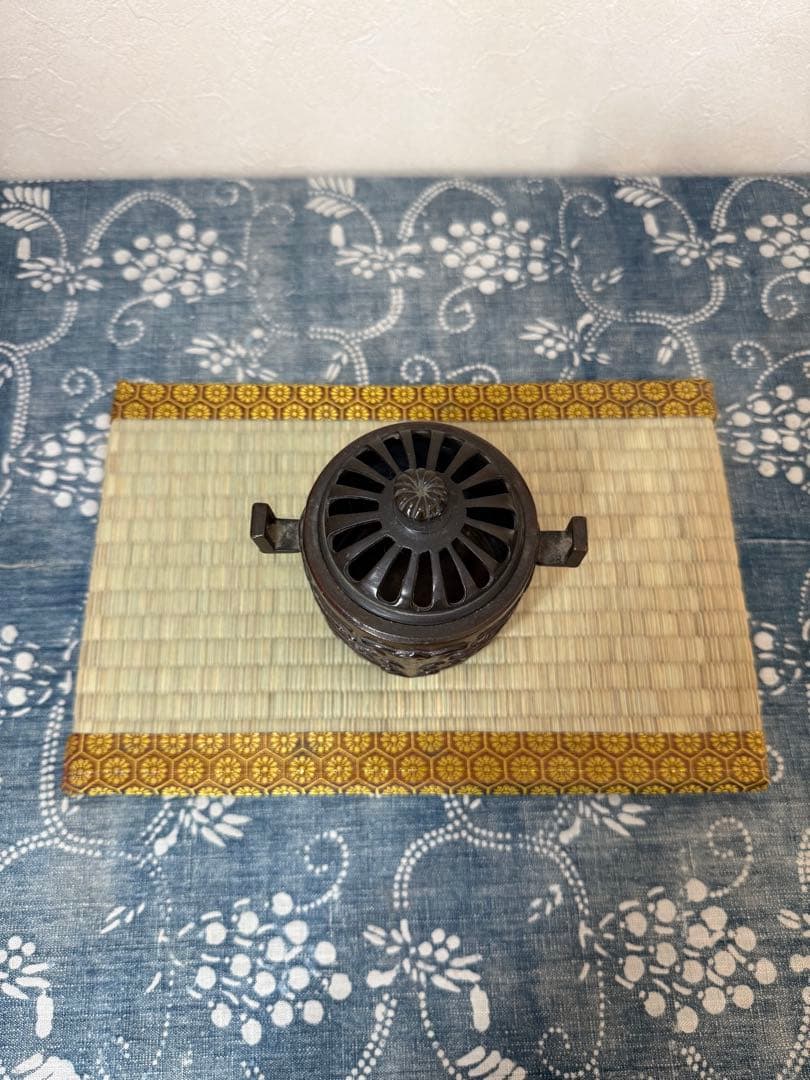 香炉
