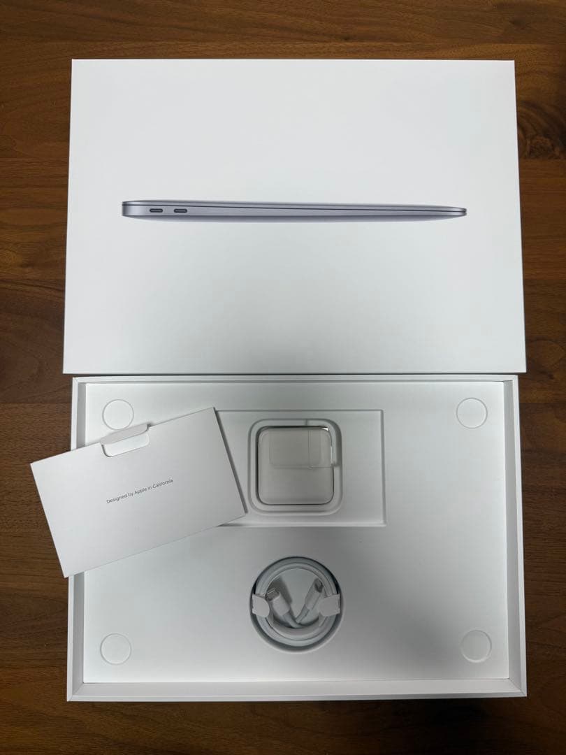 超美品❗️MacBook Air 2020 M1チップ　スペースグレイ