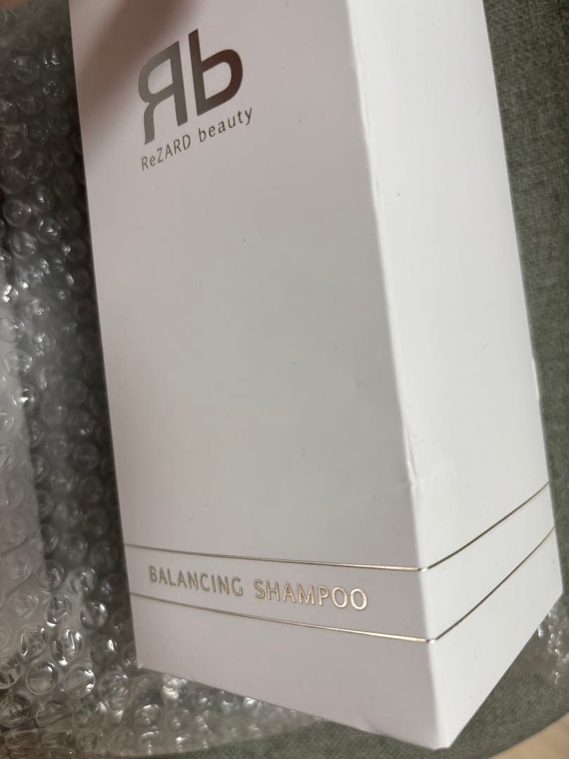 【新品】リザードビューティー　シャンプー　トリートメント　ヘアミルク スカルプ