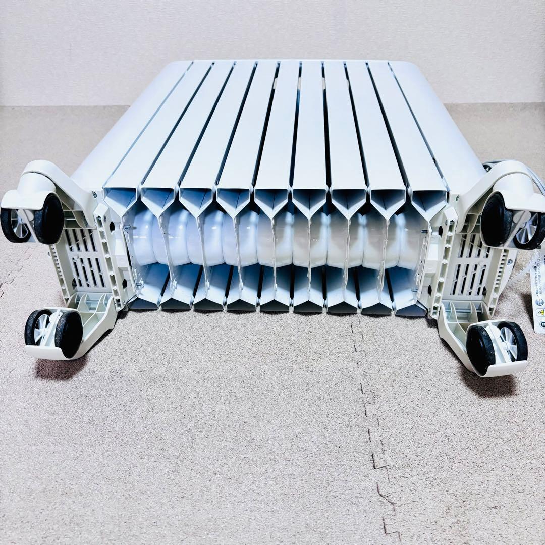 【美品】デロンギ ユニカルド オイルヒーター RHJ65L0915 ゼロ風暖房