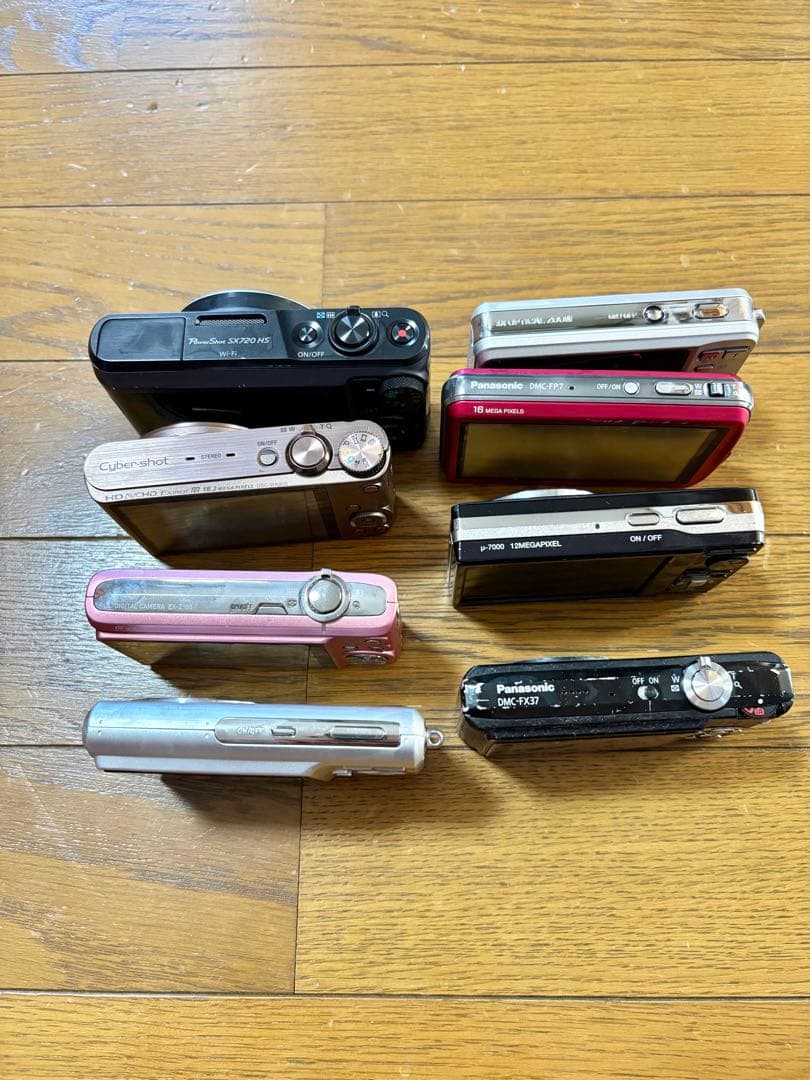 デジカメ❤️‼️超お得な8台セット‼️‼️しかも送料込み❤️‼️ジャンク❤️