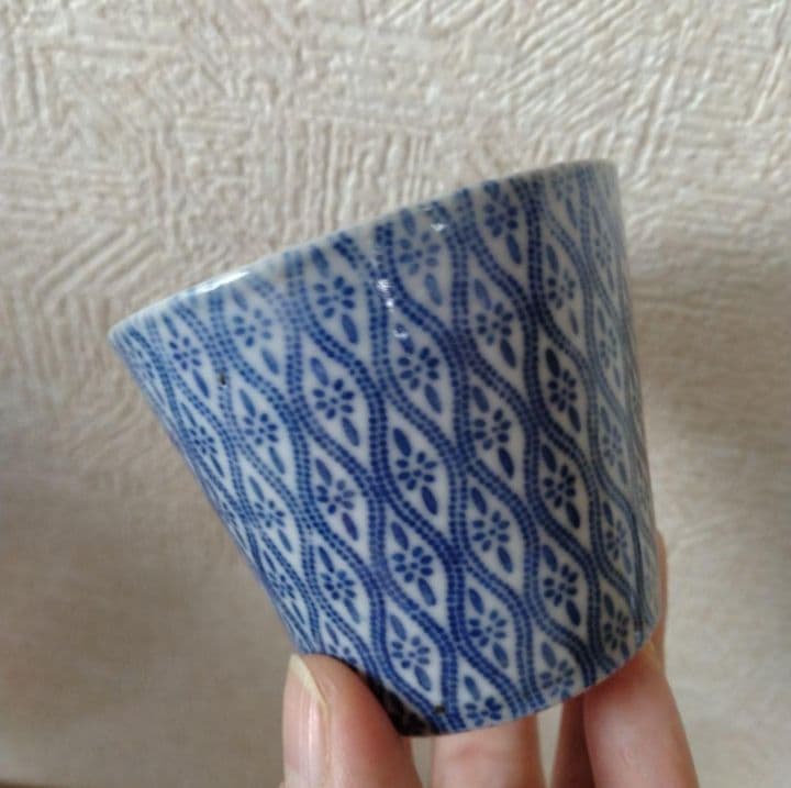 古伊万里染付印判小紋柄蕎麦猪口