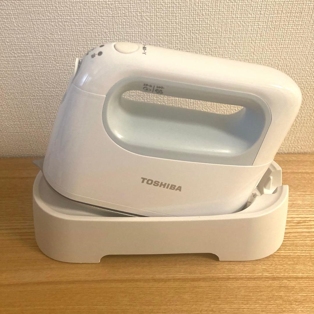 値下げ【美品】 東芝 コードレス衣類スチーマー TAS-X6 2022年製